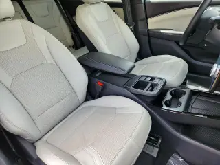 Ford Mustang Mach-E 2025 AWD Premium 4dr SUV