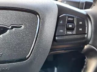 Ford Mustang Mach-E 2025 AWD Select 4dr SUV