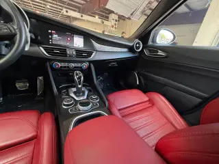 Alfa Romeo Giulia 2023 Sprint 4dr Sedan