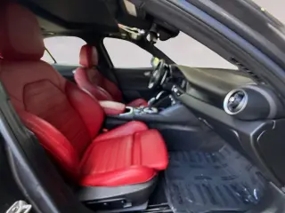 Alfa Romeo Giulia 2023 Sprint 4dr Sedan