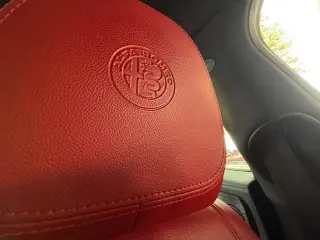 Alfa Romeo Giulia 2023 Sprint 4dr Sedan