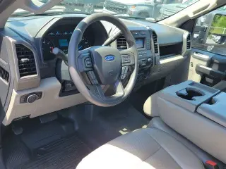 Ford F-250 Super Duty 2022 4x2 XL 2dr Regular Cab 8 ft. LB Pickup