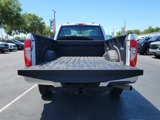 Ford F-250 Super Duty 2022 4x2 XL 2dr Regular Cab 8 ft. LB Pickup
