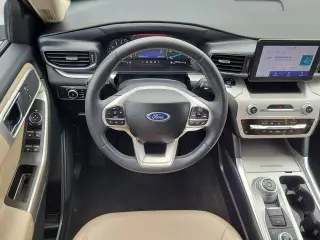 Ford Explorer 2024 AWD XLT 4dr SUV