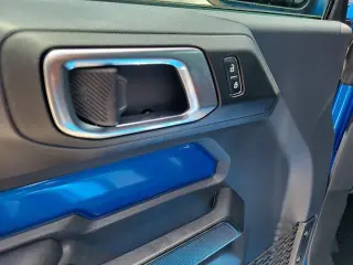 Ford Bronco 2025 4x4 Base 2dr SUV