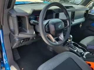 Ford Bronco 2025 4x4 Base 2dr SUV