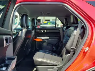 Ford Explorer 2023 XLT 4dr SUV