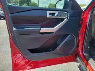 Ford Explorer 2023 XLT 4dr SUV