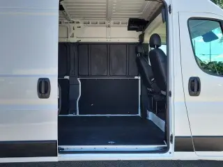 Ram ProMaster 2025 Tradesman 2500 159 WB 3dr High Roof Cargo Van w/o Passenger Seat