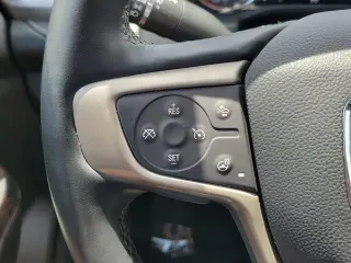 GMC Acadia 2023 4x4 Denali 4dr SUV