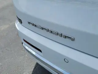 GMC Acadia 2023 4x4 Denali 4dr SUV