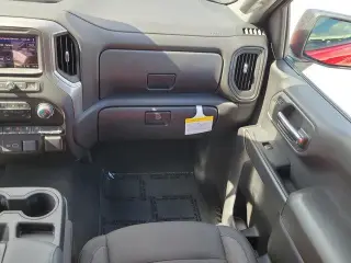 Chevrolet Silverado 1500 2026 4x2 Custom 4dr Crew Cab 5.8 ft. SB