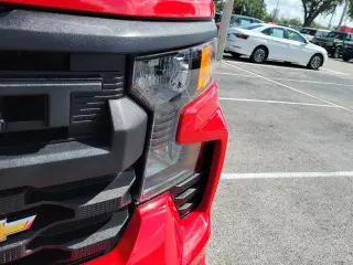 Chevrolet Silverado 1500 2026 4x2 Custom 4dr Crew Cab 5.8 ft. SB