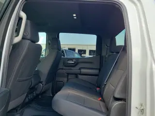 Chevrolet Silverado 1500 2026 4x2 Custom 4dr Crew Cab 5.8 ft. SB