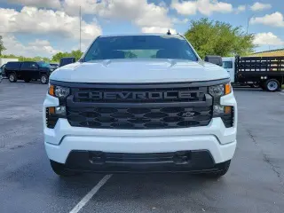 Chevrolet Silverado 1500 2026 4x2 Custom 4dr Crew Cab 5.8 ft. SB