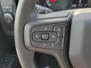 Chevrolet Silverado 1500 2026 4x2 Custom 4dr Crew Cab 5.8 ft. SB