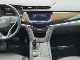 Cadillac XT6 2020 Premium Luxury 4dr SUV