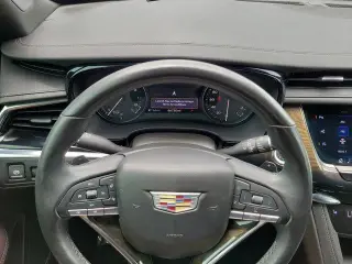 Cadillac XT6 2020 Premium Luxury 4dr SUV