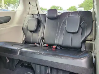 Chrysler Pacifica 2024 Touring L 4dr Mini-Van