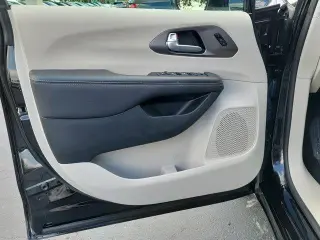Chrysler Pacifica 2024 Touring L 4dr Mini-Van