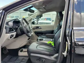 Chrysler Pacifica 2024 Touring L 4dr Mini-Van