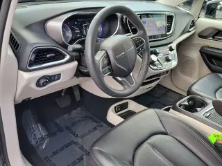 Chrysler Pacifica 2024 Touring L 4dr Mini-Van