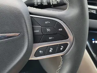 Chrysler Pacifica 2024 Touring L 4dr Mini-Van