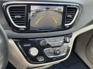 Chrysler Pacifica 2024 Touring L 4dr Mini-Van
