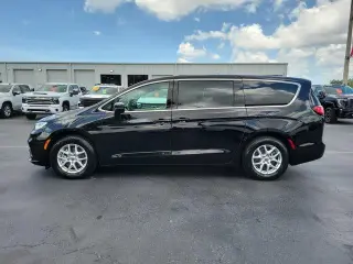 Chrysler Pacifica 2024 Touring L 4dr Mini-Van