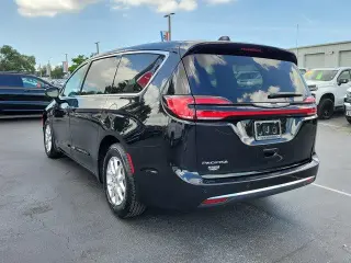 Chrysler Pacifica 2024 Touring L 4dr Mini-Van