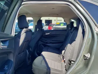 Ford Edge 2022 AWD SE 4dr Crossover