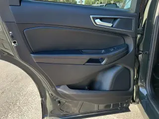 Ford Edge 2022 AWD SE 4dr Crossover