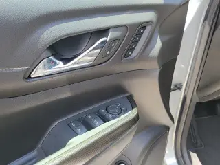 GMC Acadia 2023 SLT 4dr SUV