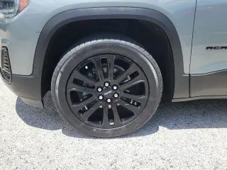GMC Acadia 2023 SLT 4dr SUV
