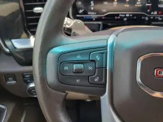 GMC Sierra 1500 2022 4x4 SLT 4dr Crew Cab 5.8 ft. SB