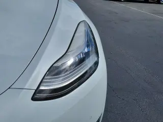 Tesla Model Y 2021 AWD Long Range 4dr Crossover