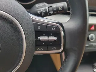 Kia Carnival 2022 LX 4dr Mini-Van
