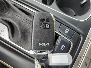 Kia Carnival 2022 LX 4dr Mini-Van