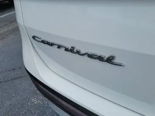 Kia Carnival 2022 LX 4dr Mini-Van