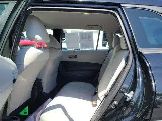 Toyota Corolla Cross 2024 L 4dr Crossover