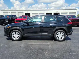Toyota Corolla Cross 2024 L 4dr Crossover