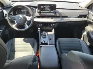 Mitsubishi Outlander 2024 SE 4dr SUV
