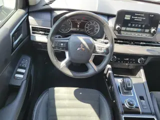 Mitsubishi Outlander 2024 SE 4dr SUV