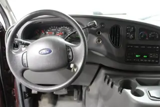 Ford E-Series 2008 E-350 SD XL 3dr Extended Passenger Van