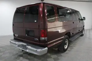 Ford E-Series 2008 E-350 SD XL 3dr Extended Passenger Van