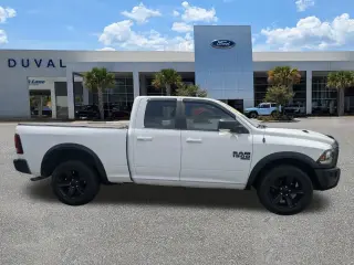 Ram 1500 Classic 2022 4x4 SLT 4dr Quad Cab 6.3 ft. SB Pickup