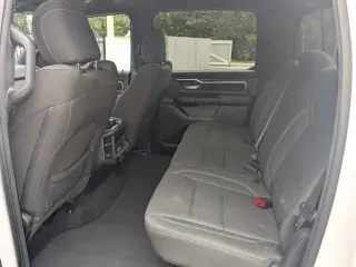 Ram 1500 2025 4x4 Lone Star 4dr Crew Cab 5.6 ft. SB Pickup