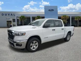 Ram 1500 2025 4x4 Lone Star 4dr Crew Cab 5.6 ft. SB Pickup