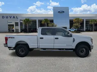 Ford F-250 Super Duty 2018 4x4 King Ranch 4dr Crew Cab 8 ft. LB Pickup