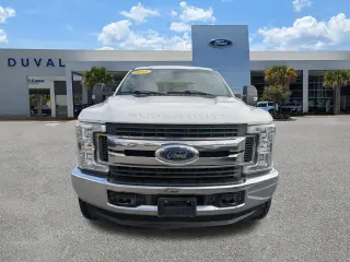 Ford F-250 Super Duty 2018 4x4 King Ranch 4dr Crew Cab 8 ft. LB Pickup
